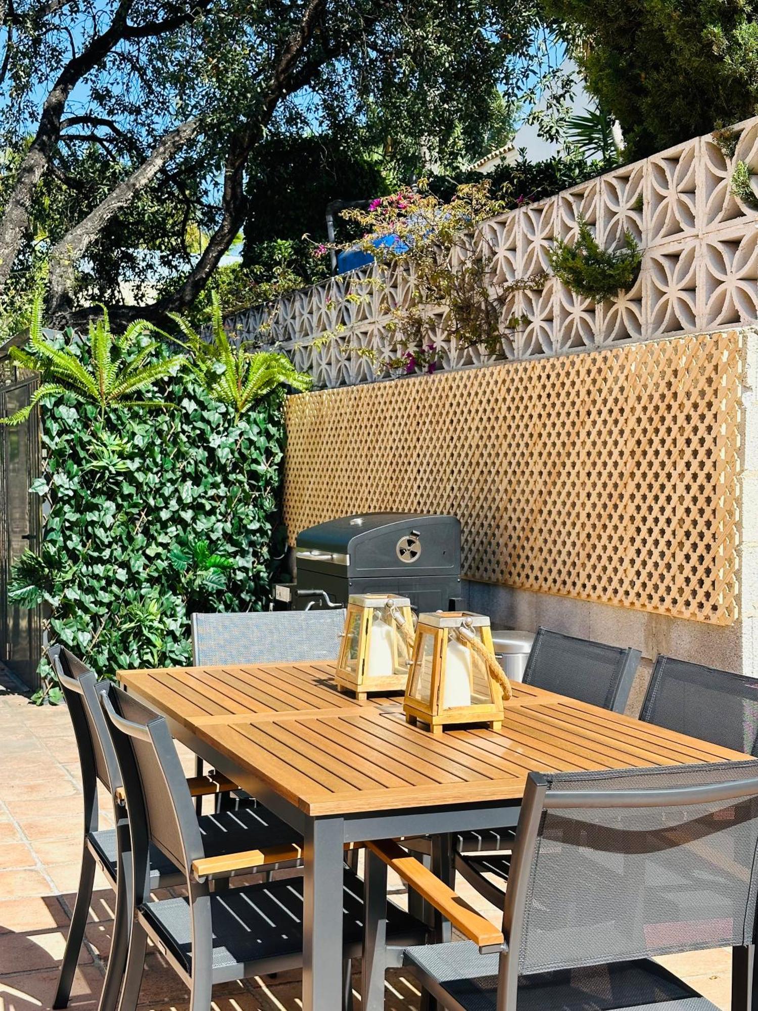 מארבלה Villa Svim, Walking Distance To The Beach! מראה חיצוני תמונה